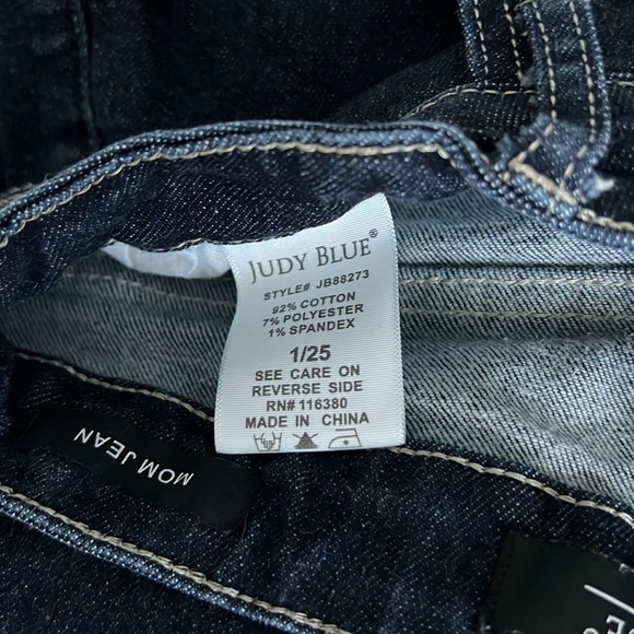 Judy Blue High Waist Dark Blue Mom Jean Size 25 Style # JB88273 - Picture 13 of 17